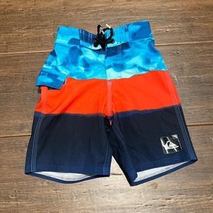 Quiksilver Swim Trunks Boys Sz 3